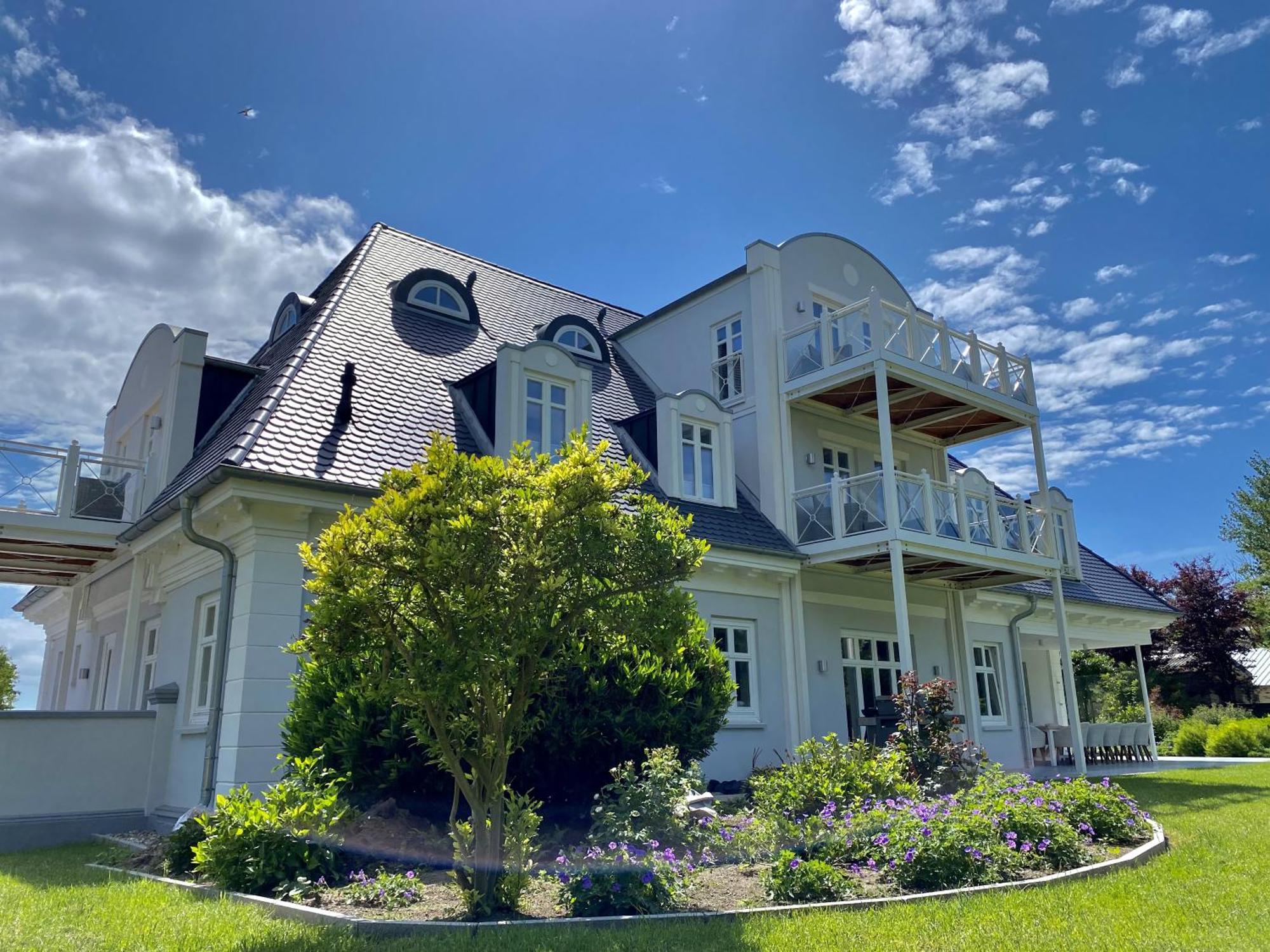 Hotel Landhaus Luetjenhof à Großenbrode Extérieur photo