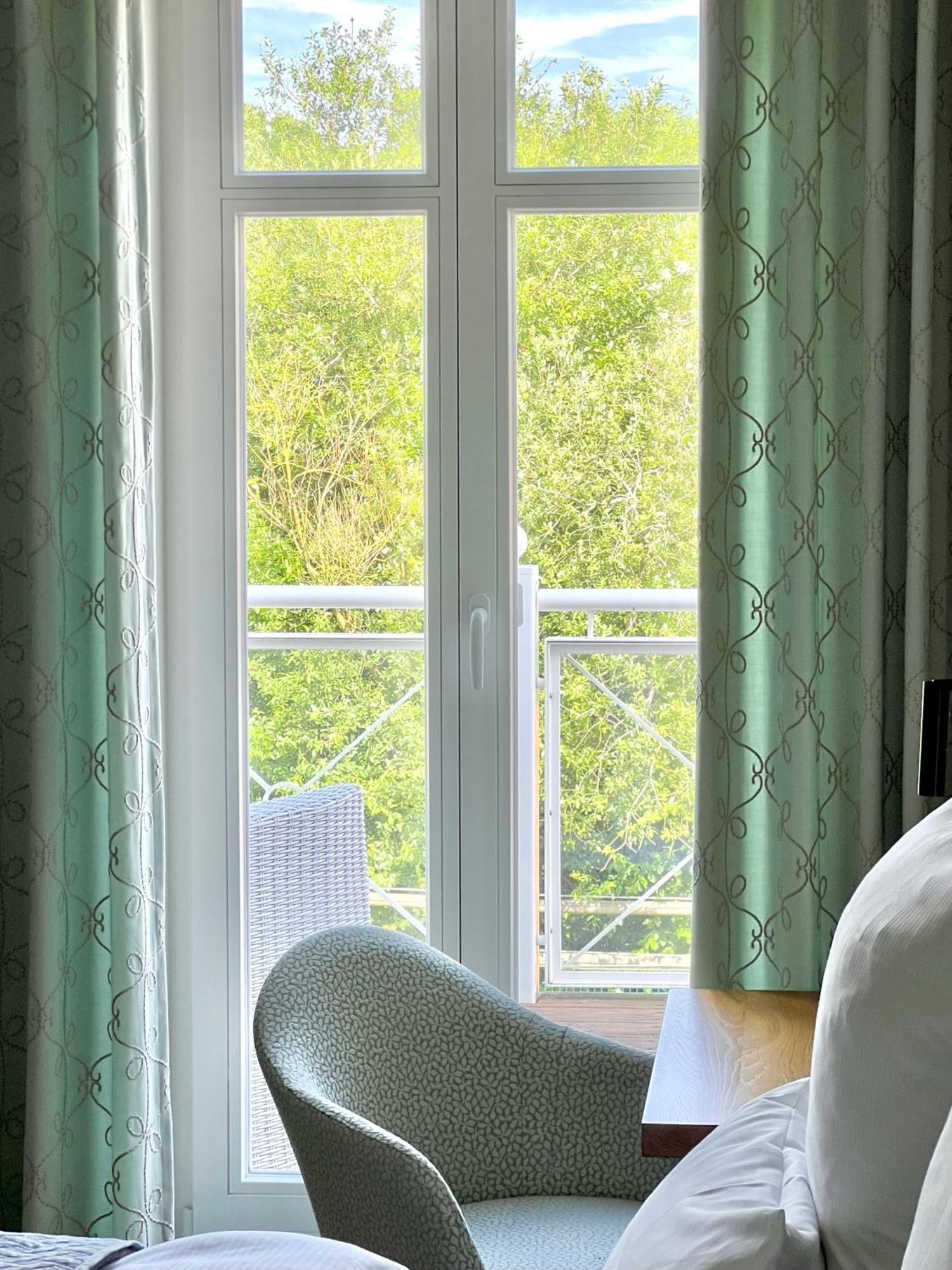 Hotel Landhaus Luetjenhof à Großenbrode Extérieur photo